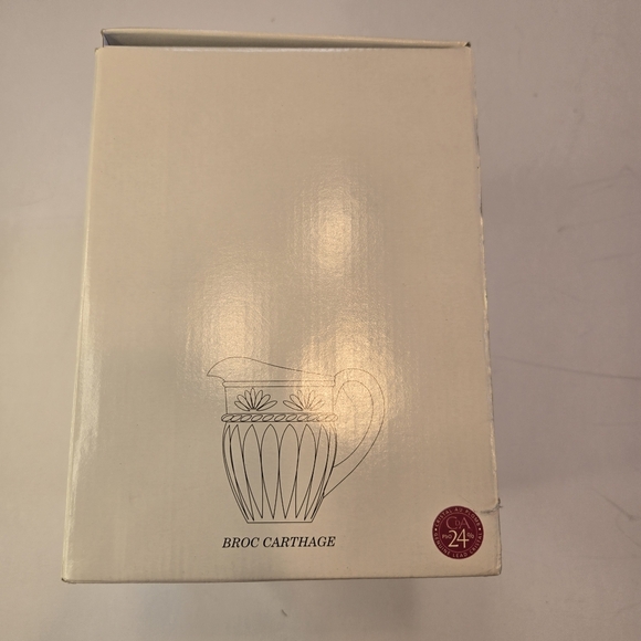 Cristal D'Arques Glass Etched Lead-Free Crystal Pitcher‎ - Picture 8 of 8